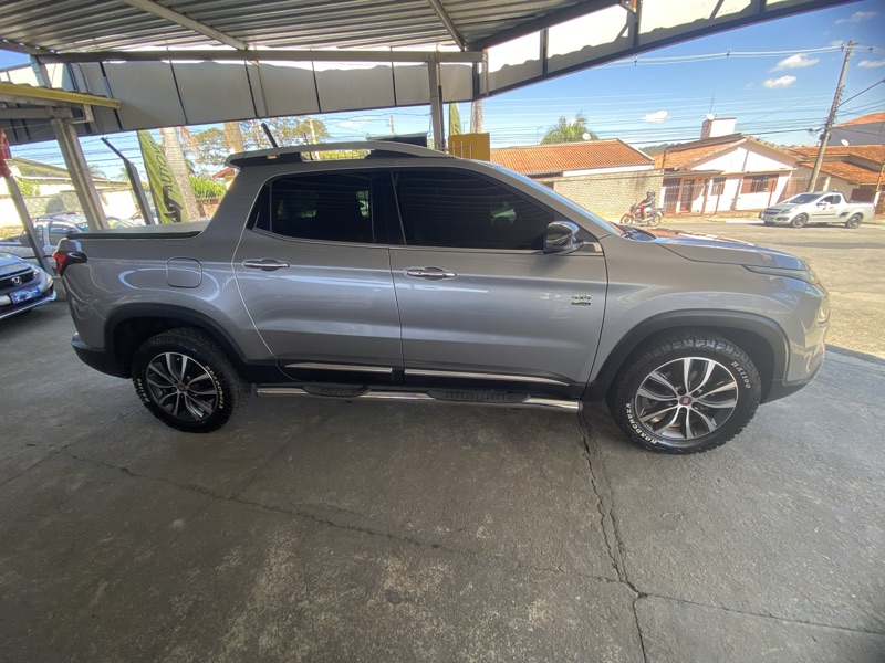 Fiat Toro 2.0 TDI Volcano Auto 4WD