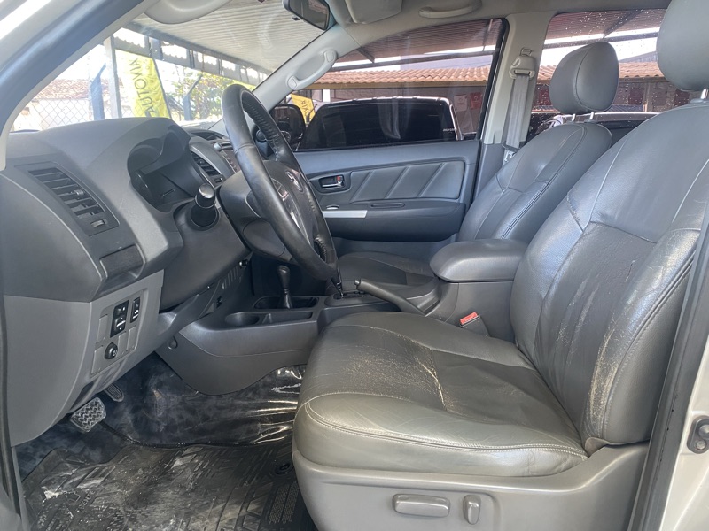Toyota Hilux Cabine Dupla Hilux 3.0 TDI 4x4 CD SRV (Aut)