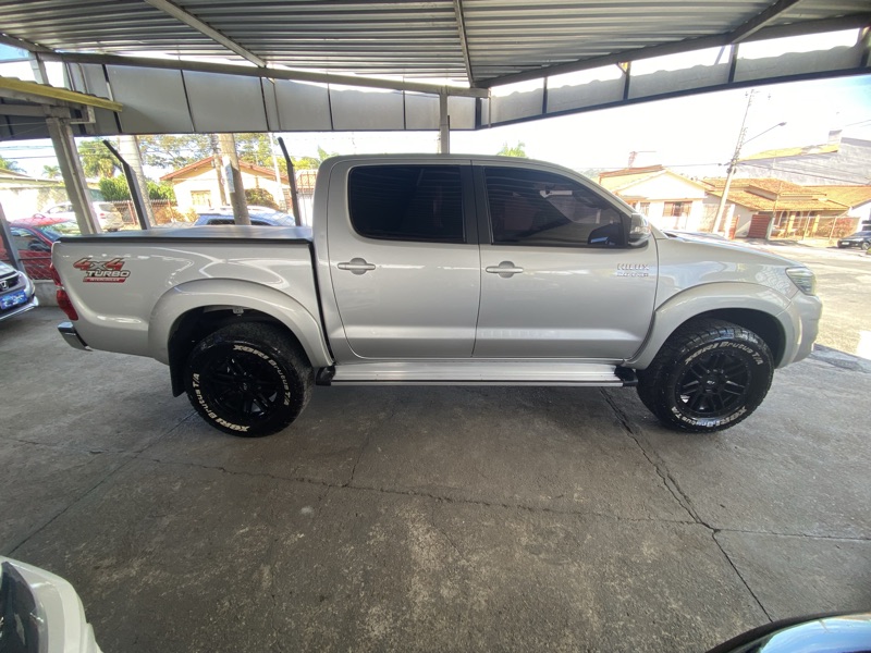 Toyota Hilux Cabine Dupla Hilux 3.0 TDI 4x4 CD SRV (Aut)