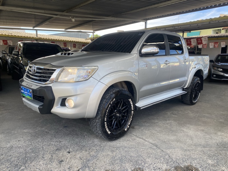Toyota Hilux Cabine Dupla Hilux 3.0 TDI 4x4 CD SRV (Aut)