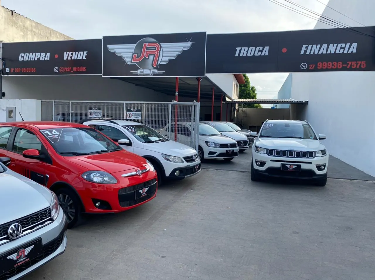 Fachada da loja Veículos à venda em JRCAR VEICULOS - Linhares - ES | Mobiauto