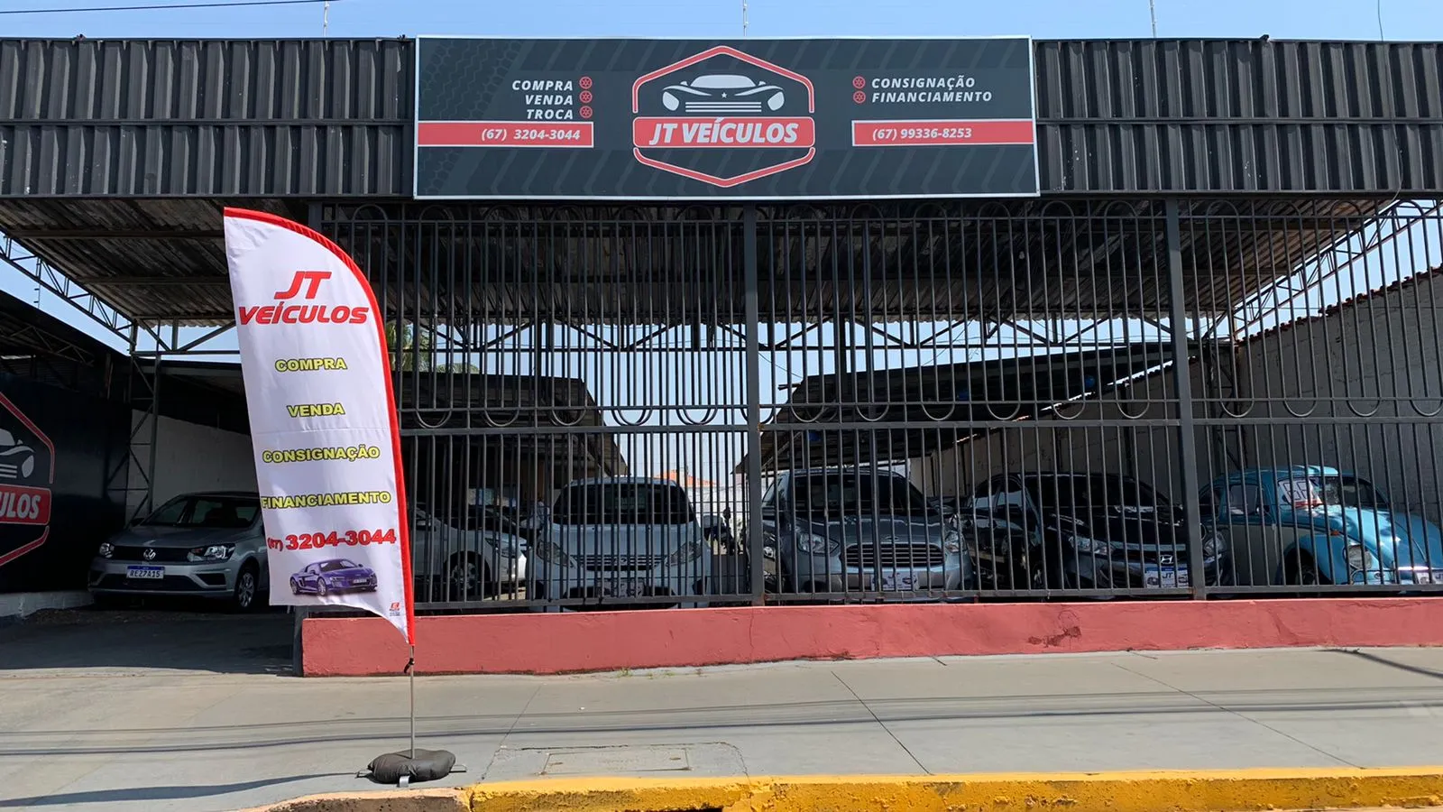 Fachada da loja Veículos à venda em Jt Veiculos - Campo Grande - MS | Mobiauto
