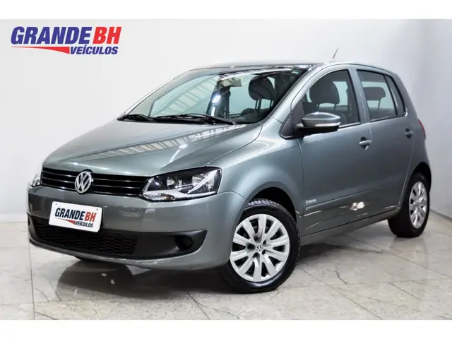 Carro Volkswagen Fox 2012 1.0 VHT (Flex) 4p