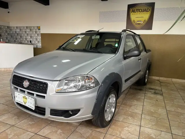 Carro Fiat Strada 2012 Working 1.4 (Flex) (Cabine Dupla)