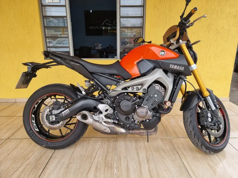 Yamaha MT-09 MT 09