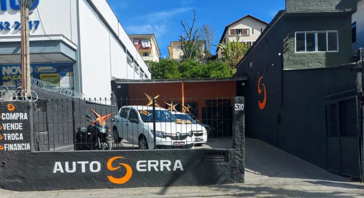 Fachada da loja AUTO SERRA VEÍCULOS - Teresópolis - RJ