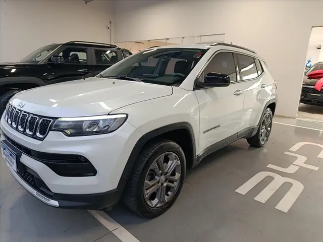 Carro Jeep Compass 2023 Longitude 1.3 T270 (Aut) (Flex)