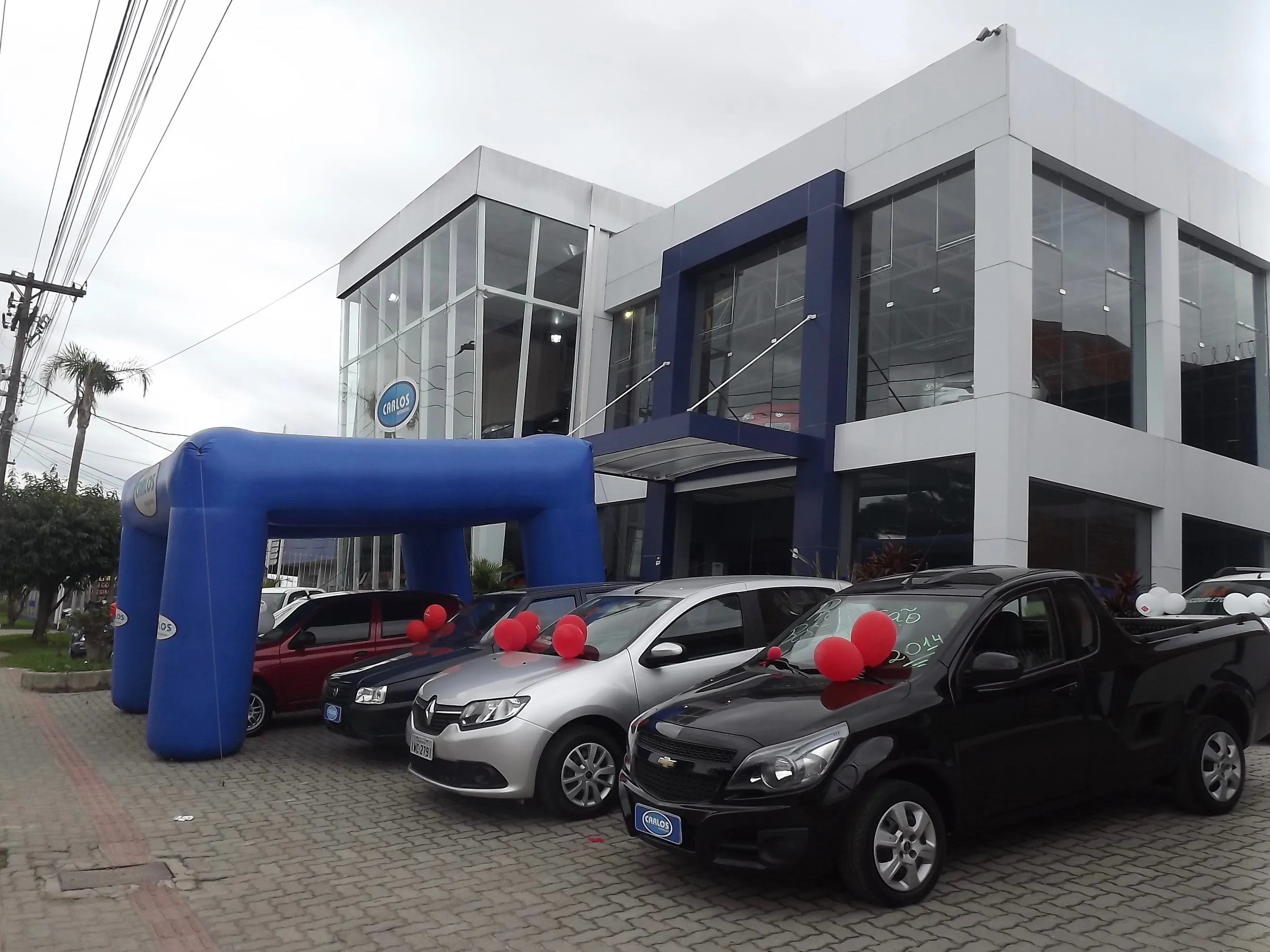 Fachada da loja Carlos Automóveis - Pelotas - RS
