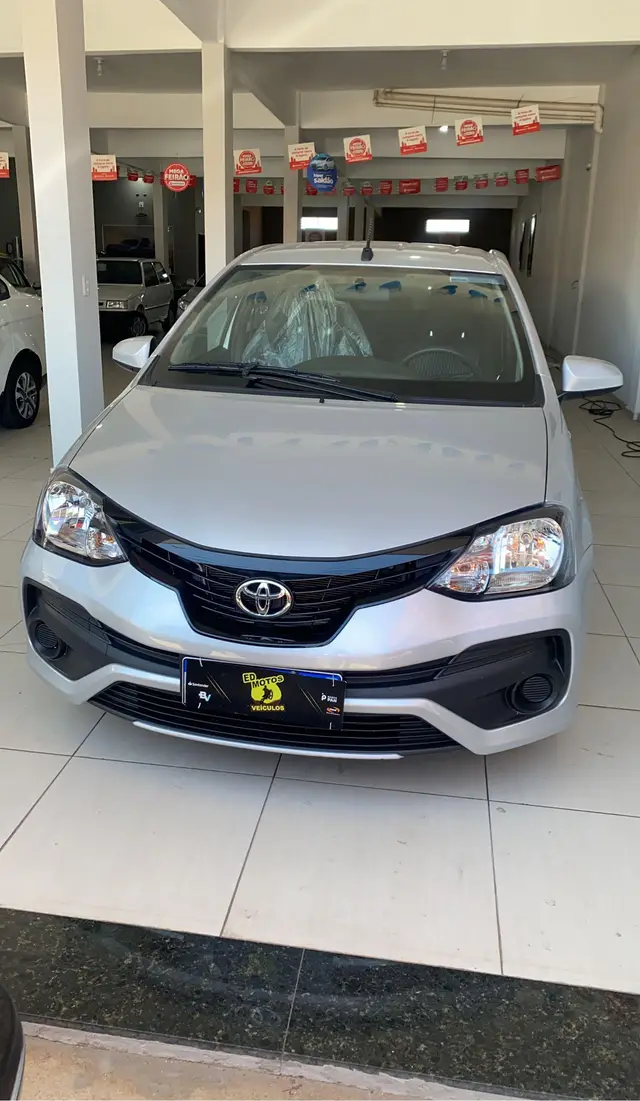 Carro Toyota Etios Sedan 2021 X 1.5 (Flex)