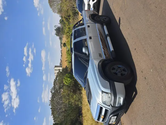 Carro Chevrolet S10 Cabine Dupla 2011 S10 Rodeio 2.4 Flexpower 4X2 (Cab Dupla)