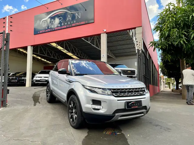 Carro Land Rover Range Rover Evoque 2014 2.0 Si4 Pure Tech Pack