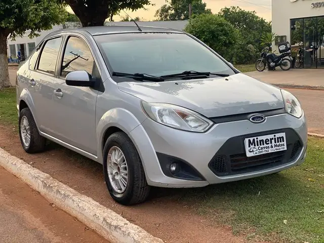 Carro Ford New Fiesta Sedan 2011 SE 1.6 (Flex)