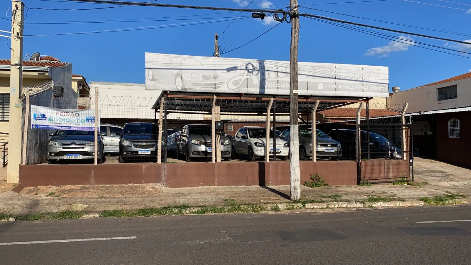 Fachada da loja Veículos à venda em ABREU VEICULOS - Marília - SP | Mobiauto