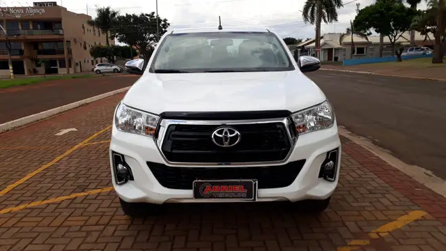 Carro Toyota Hilux Cabine Dupla 2019 Hilux 2.7 SRV CD 4x4 (Flex) (Aut)