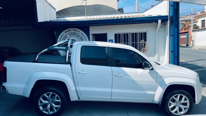 Volkswagen Amarok 3.0 CD 4x4 TDi Highline (Aut)