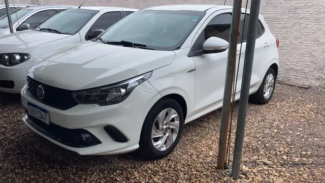 Carro Fiat Argo 2018 Drive 1.3 Firefly (Flex)