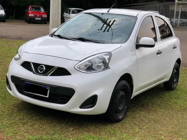 Carro Nissan March 2018 1.0 12V S (Flex)