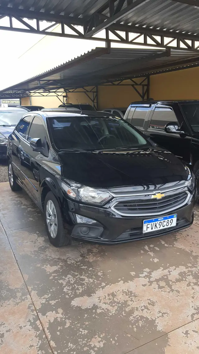 Carro Chevrolet Onix 2017 1.4 LT SPE/4