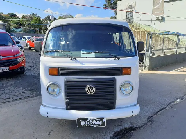 Carro Volkswagen Kombi Furgão 2013 Kombi Furgao 1.4 (Flex)