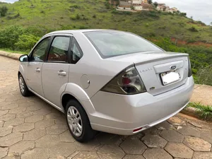 Ford Fiesta Sedan 2011 1.6 (Flex)
