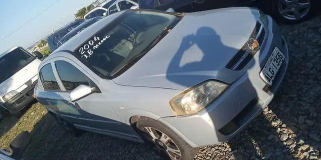 Carro Chevrolet Astra Sedan 2004 CD 2.0 8V (Aut)