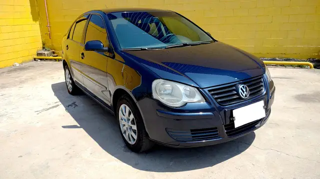 Carro Volkswagen Polo Sedan 2012 Comfortline 1.6 8V (Flex)