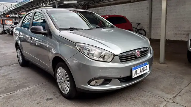 Carro Fiat Grand Siena 2014 Evo Attractive 1.4 8V (Flex)