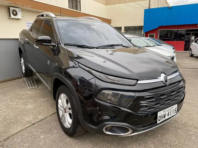 Carro Fiat Toro 2017 Volcano 2.0 diesel AT9 4x4