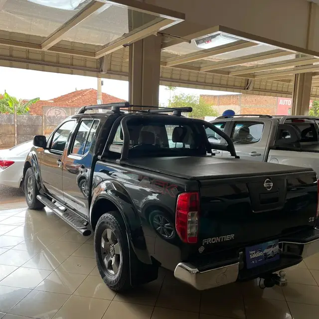 Carro Nissan Frontier 2013 SE Attack 2.5 4X4 (Cab.Dupla)