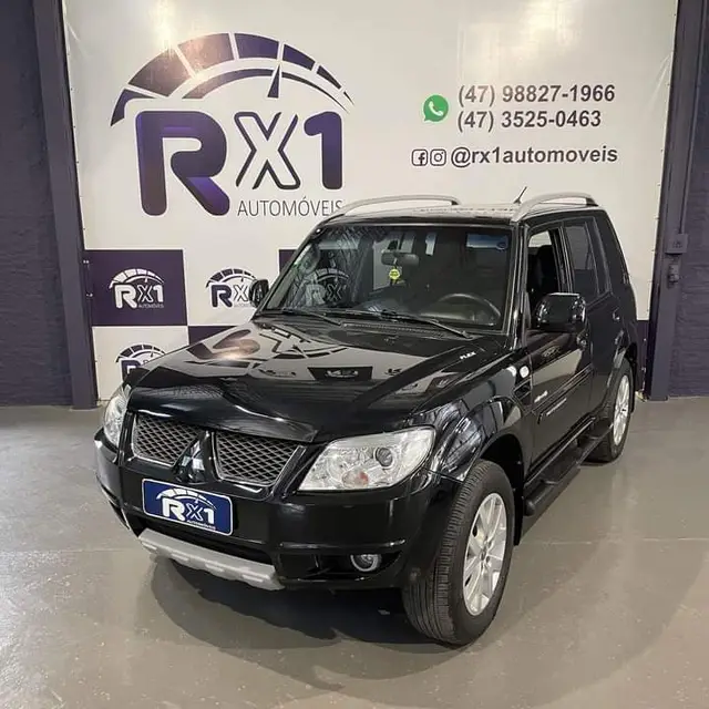 Carro Mitsubishi Pajero TR4 2012 2.0 16V 4X4 (Flex)