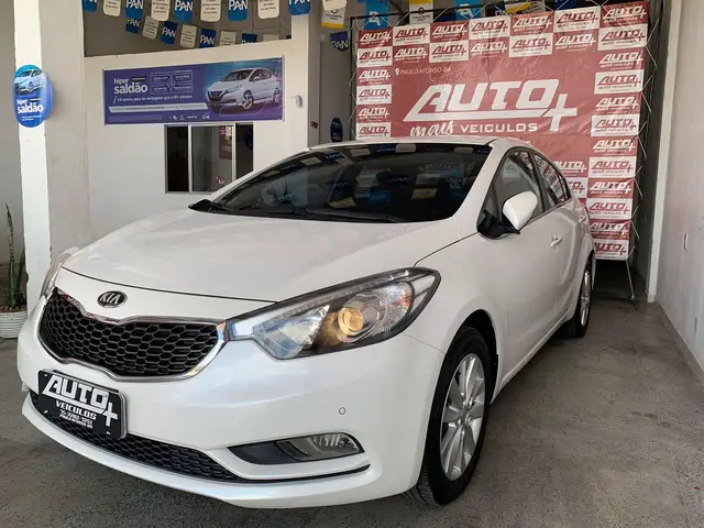 Carro Kia Cerato 2015 SX 1.6 (Aut) (Flex)