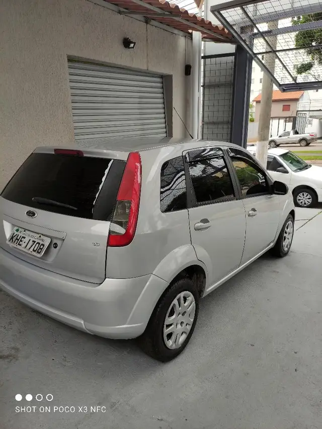 Carro Ford Fiesta Hatch 2011 1.6 (Flex)