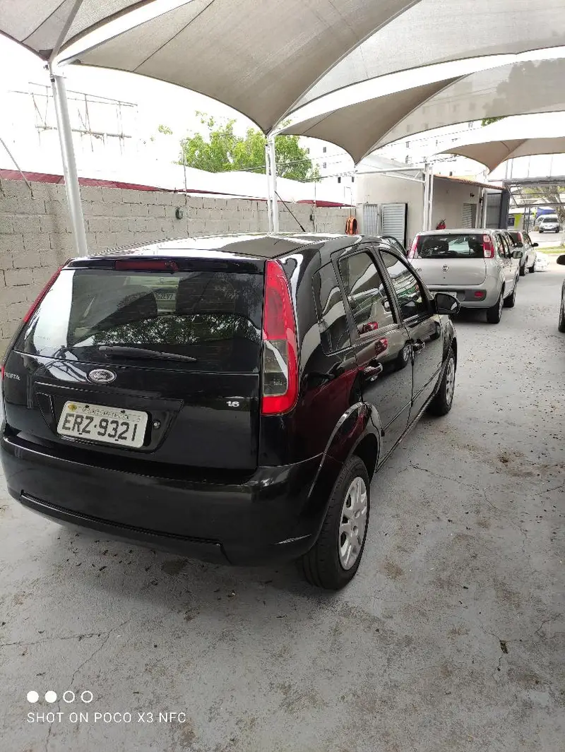 Ford Fiesta Hatch 1.6 (Flex)
