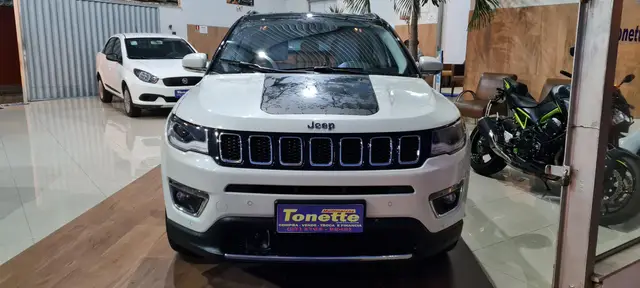 Carro Jeep Compass 2019 2.0 Limited (Aut) (Flex)