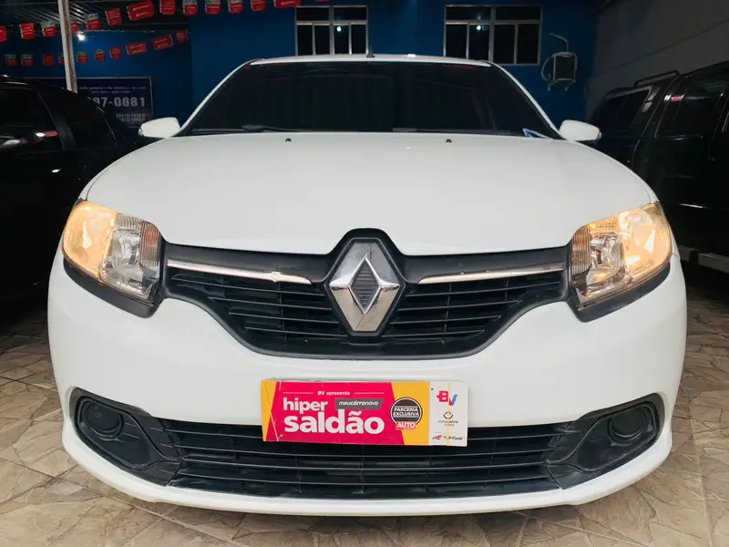 Renault Logan Expression 1.6 16V SCe (Flex)