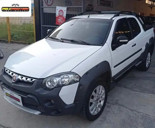 Carro Fiat Strada 2015 Adventure 1.8 16V (Flex) (Cabine Dupla)