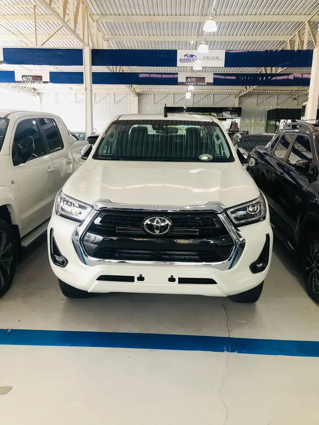 Carro Toyota Hilux Cabine Dupla 2021 SRX 2.8 TDI CD 4x4 (Aut)
