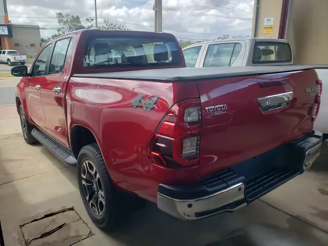 Carro Toyota Hilux Cabine Dupla 2021 SRX 2.8 TDI CD 4x4 (Aut)