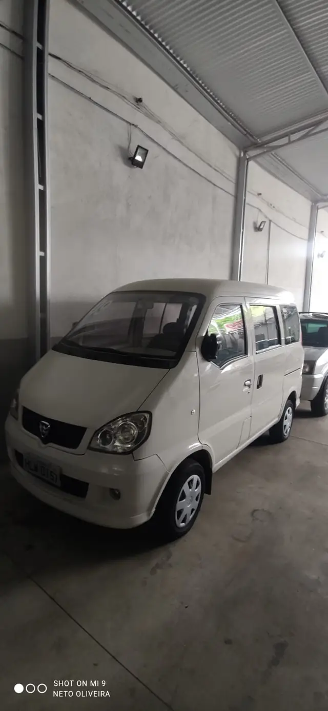 Carro Hafei Towner Van 2009 (com ar)