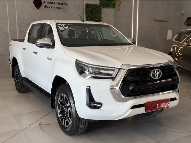 Carro Toyota Hilux Cabine Dupla 2026 SRV 4x4 2.8 Diesel