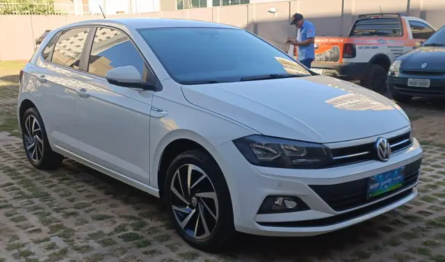 Carro Volkswagen Polo 2022 Highline 1.0 200 TSI