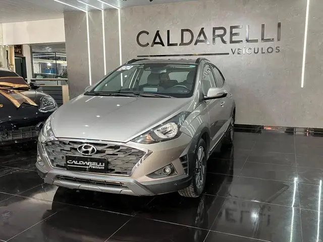 Carro Hyundai HB20X 2022 Evolution 1.6 (Aut) (Flex)