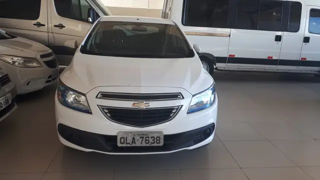 Carro Chevrolet Onix 2015 1.4 LT SPE/4