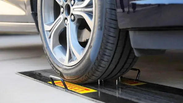 Nova tecnologia Seal Inside evita que o pneu perca pressão se furado por um objeto de até 4 milímetros