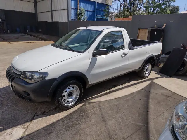 Carro Fiat Strada 2008 Fire 1.4 (Flex)