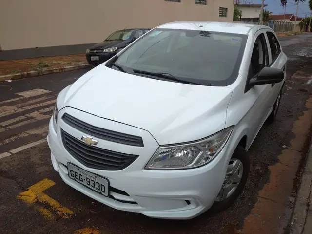 Carro Chevrolet Onix 2016 1.0 LS SPE/4
