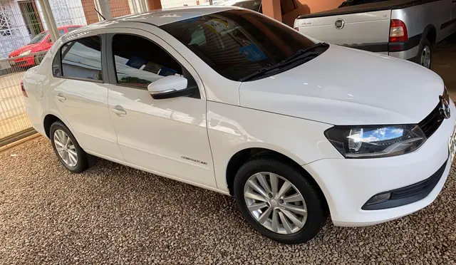 Carro Volkswagen Voyage 2017 1.0 MPI Comfortline (Flex)