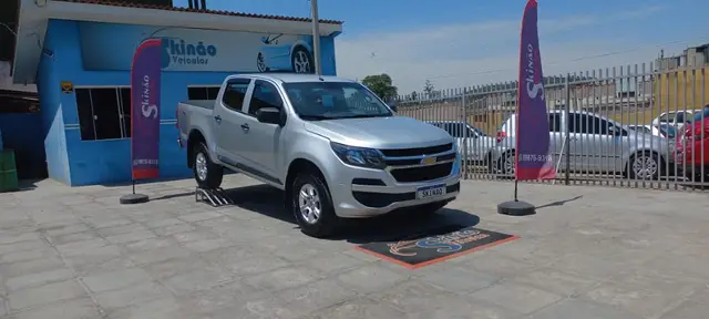 Carro Chevrolet S10 Cabine Dupla 2017 S10 2.8 CTDI LS 4WD (Cabine Dupla)