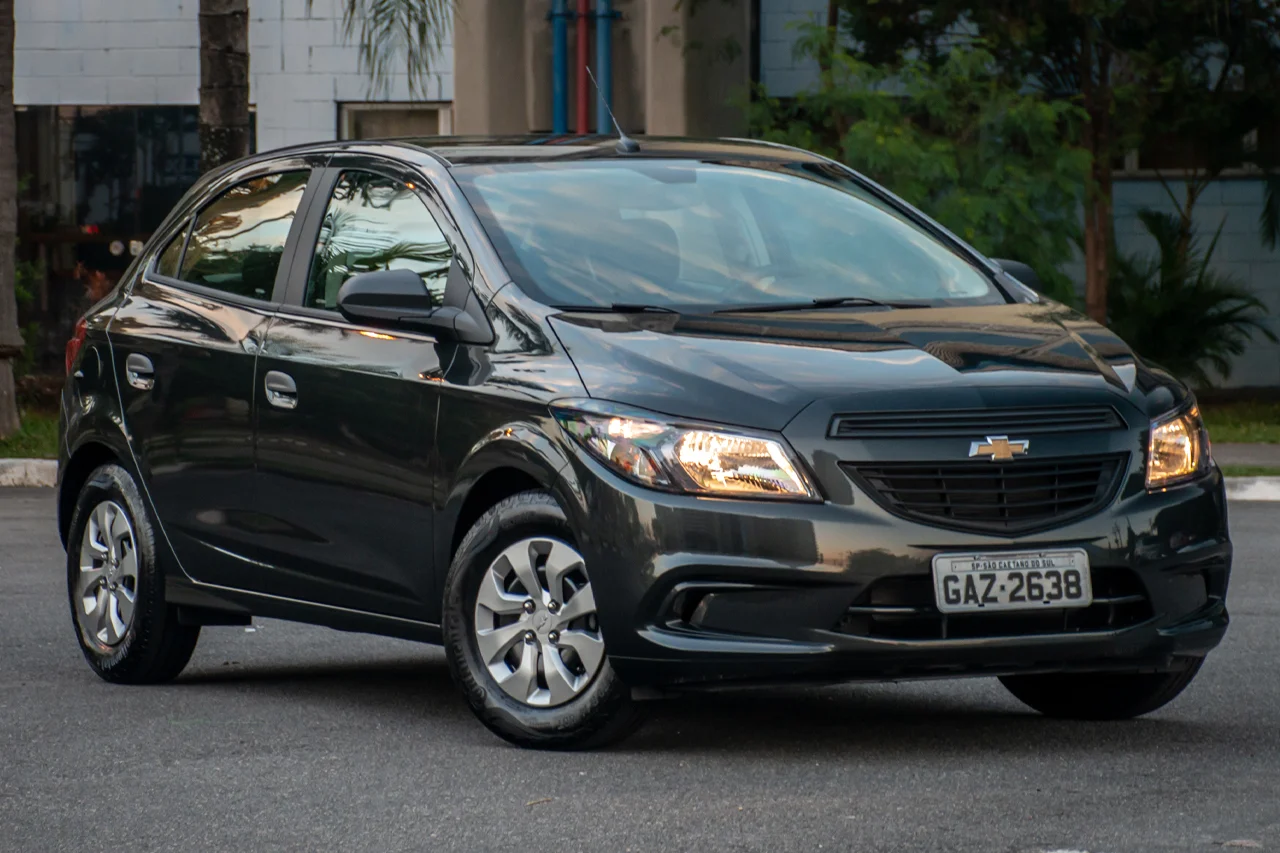 Chevrolet Onix 1.0 LS SPE/4