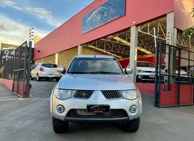 Carro Mitsubishi L200 Triton Sport 2008 L 200 Triton HPE 4x4 3.2 (aut) (cab. dupla)